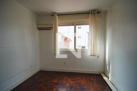 Quarto 2 de apartamento para alugar com 3 quartos, 79m² em Petrópolis, Porto Alegre