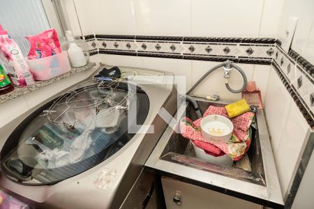 Apartamento à venda com 60m², 2 quartos e 1 vagaÁrea de Serviço
