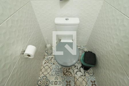 Lavabo de casa para alugar com 4 quartos, 256m² em Jardim Carlu, São Paulo