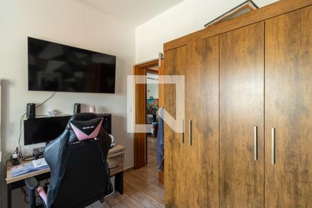 Casa à venda com 246m², 4 quartos e 3 vagasQuarto 2