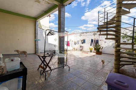 Casa à venda com 246m², 4 quartos e 3 vagasÁrea de Serviço