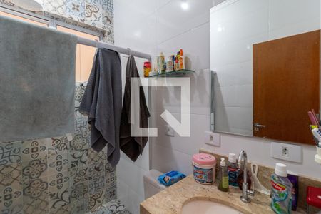 Casa à venda com 246m², 4 quartos e 3 vagasBanheiro 1