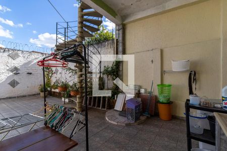 Casa à venda com 246m², 4 quartos e 3 vagasÁrea de Serviço