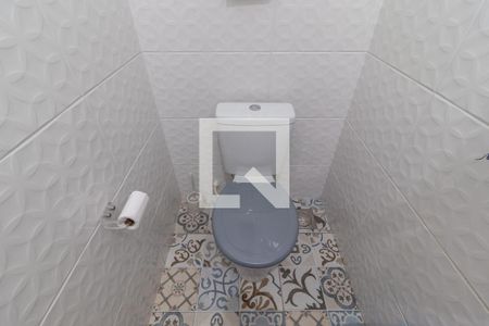 Casa à venda com 246m², 4 quartos e 3 vagasLavabo