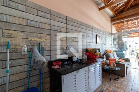 Casa à venda com 246m², 4 quartos e 3 vagasCopa