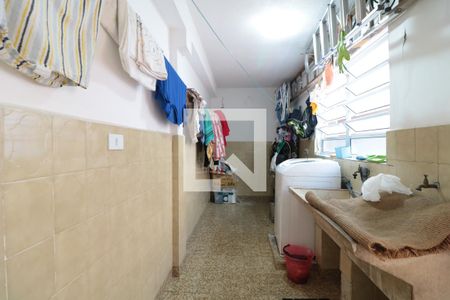 Casa à venda com 200m², 3 quartos e 2 vagasArea de Serviço