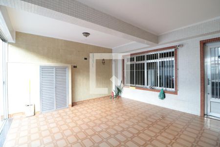 Casa à venda com 200m², 3 quartos e 2 vagasGaragem