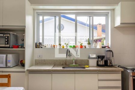 Casa para alugar com 580m², 5 quartos e 5 vagasCozinha