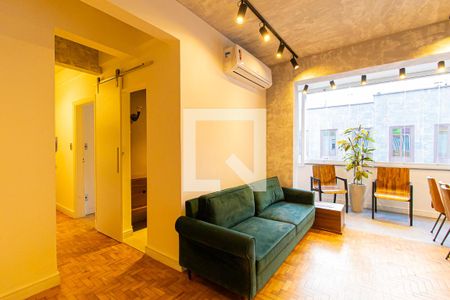 Sala de apartamento à venda com 2 quartos, 70m² em Consolação, São Paulo