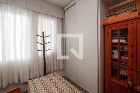 Quarto 1 de apartamento à venda com 3 quartos, 127m² em Jardim Lindóia, Porto Alegre