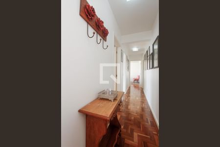 Corredor de apartamento à venda com 3 quartos, 127m² em Jardim Lindóia, Porto Alegre