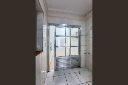 Casa à venda com 500m², 8 quartos e 2 vagas Casa à venda com 500m², 8 quartos e 2 vagasÁrea de Serviço 1