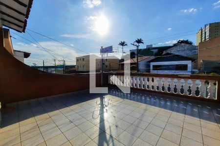Casa à venda com 500m², 8 quartos e 2 vagas Casa à venda com 500m², 8 quartos e 2 vagasVista da Suíte 3