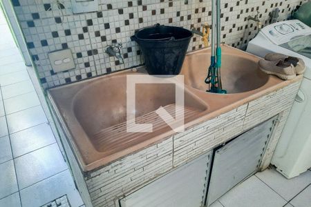 Casa à venda com 500m², 8 quartos e 2 vagas Casa à venda com 500m², 8 quartos e 2 vagasÁrea de Serviço 2