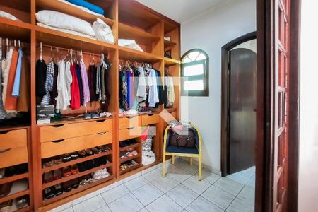 Casa à venda com 500m², 8 quartos e 2 vagas Casa à venda com 500m², 8 quartos e 2 vagasSuíte 3