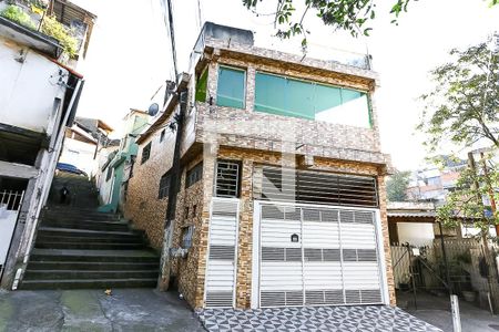 Casa para alugar com 80m², 2 quartos e sem vagafachada 