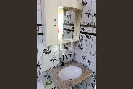 Casa para alugar com 80m², 2 quartos e sem vagabanheiro 