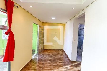 sala de casa para alugar com 2 quartos, 80m² em Parque Reboucas, São Paulo