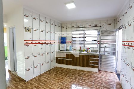 Casa para alugar com 80m², 2 quartos e sem vagacozinha