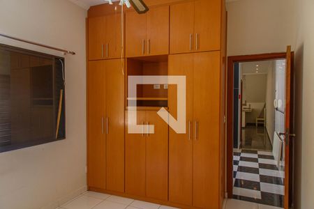 Casa à venda com 150m², 4 quartos e 2 vagasQuarto Suíte 3