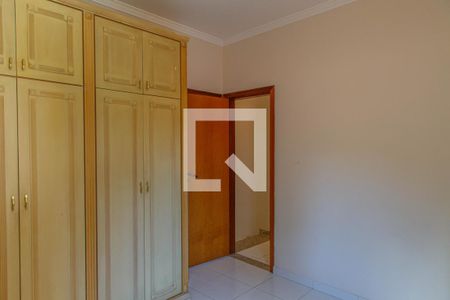 Casa à venda com 150m², 4 quartos e 2 vagasQuarto Suíte 1