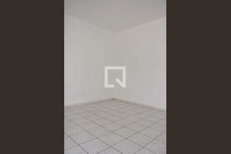 Sala de casa à venda com 4 quartos, 154m² em Jardim Mariliza, São Paulo