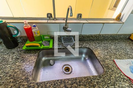 Casa à venda com 180m², 3 quartos e 4 vagas Casa à venda com 180m², 3 quartos e 4 vagasdetalhe da cozinha