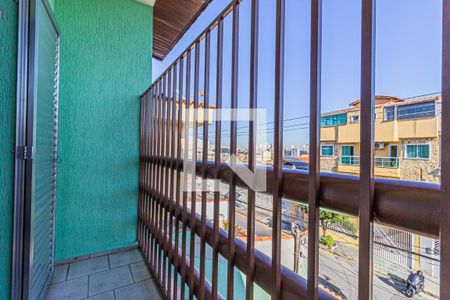 Casa à venda com 180m², 3 quartos e 4 vagas Casa à venda com 180m², 3 quartos e 4 vagasVaranda da Suite 3