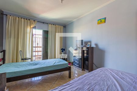 Casa à venda com 180m², 3 quartos e 4 vagas Casa à venda com 180m², 3 quartos e 4 vagasSuite 3