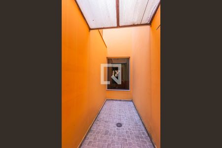 Casa à venda com 180m², 3 quartos e 4 vagas Casa à venda com 180m², 3 quartos e 4 vagasÁrea de Inverno