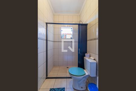 Casa à venda com 180m², 3 quartos e 4 vagas Casa à venda com 180m², 3 quartos e 4 vagasBanheiro