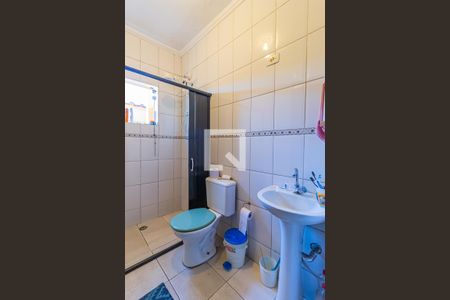 Casa à venda com 180m², 3 quartos e 4 vagas Casa à venda com 180m², 3 quartos e 4 vagasBanheiro