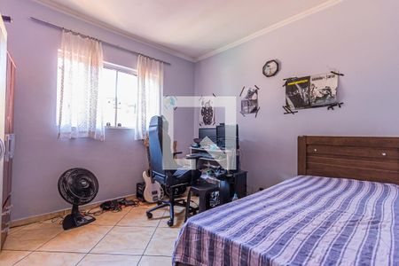 Casa à venda com 180m², 3 quartos e 4 vagas Casa à venda com 180m², 3 quartos e 4 vagasSuite 1