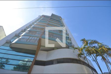 Apartamento à venda com 180m², 3 quartos e 2 vagasFachada