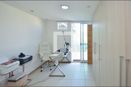 Apartamento à venda com 180m², 3 quartos e 2 vagasSuite 2