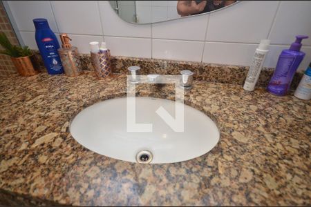 Apartamento à venda com 180m², 3 quartos e 2 vagasBanheiro da Suíte 2