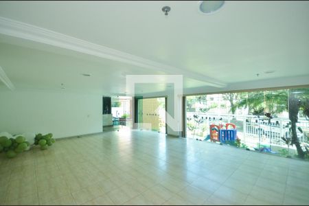 Apartamento à venda com 180m², 3 quartos e 2 vagasÁrea comum - Salão de festas