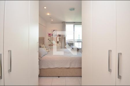 Apartamento à venda com 180m², 3 quartos e 2 vagasSuite 1