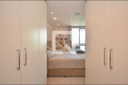 Apartamento à venda com 180m², 3 quartos e 2 vagasSuite 1