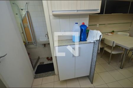 Apartamento à venda com 180m², 3 quartos e 2 vagasÁrea de Serviço