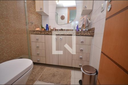 Apartamento à venda com 180m², 3 quartos e 2 vagasBanheiro da Suíte 2