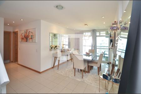 Sala de apartamento à venda com 3 quartos, 180m² em Icaraí, Niterói