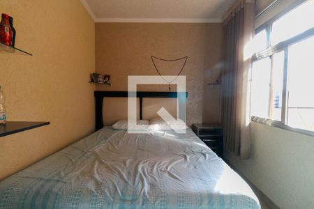 Casa à venda com 230m², 5 quartos e 4 vagasQuarto edícula