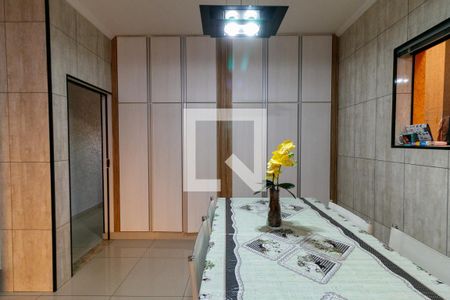 Casa à venda com 230m², 5 quartos e 4 vagasCozinha