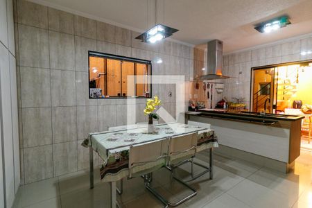 Casa à venda com 230m², 5 quartos e 4 vagasCozinha