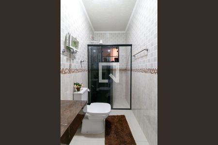 Casa à venda com 230m², 5 quartos e 4 vagasBanheiro 3