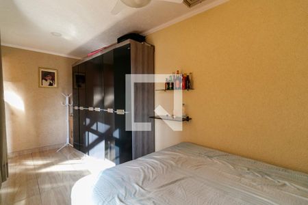 Casa à venda com 230m², 5 quartos e 4 vagasQuarto edícula