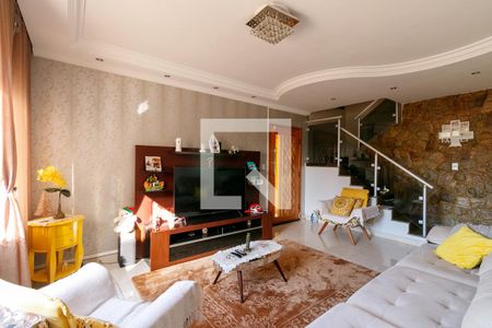 Sala de casa à venda com 5 quartos, 230m² em Vila Feliz, São Paulo