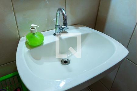 Casa à venda com 360m², 3 quartos e 2 vagasBanheiro Social - Torneira