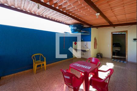 Casa à venda com 360m², 3 quartos e 2 vagasTerraço